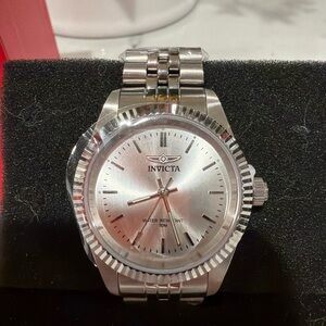 BRAND NEW in box Invicta woman’s watch